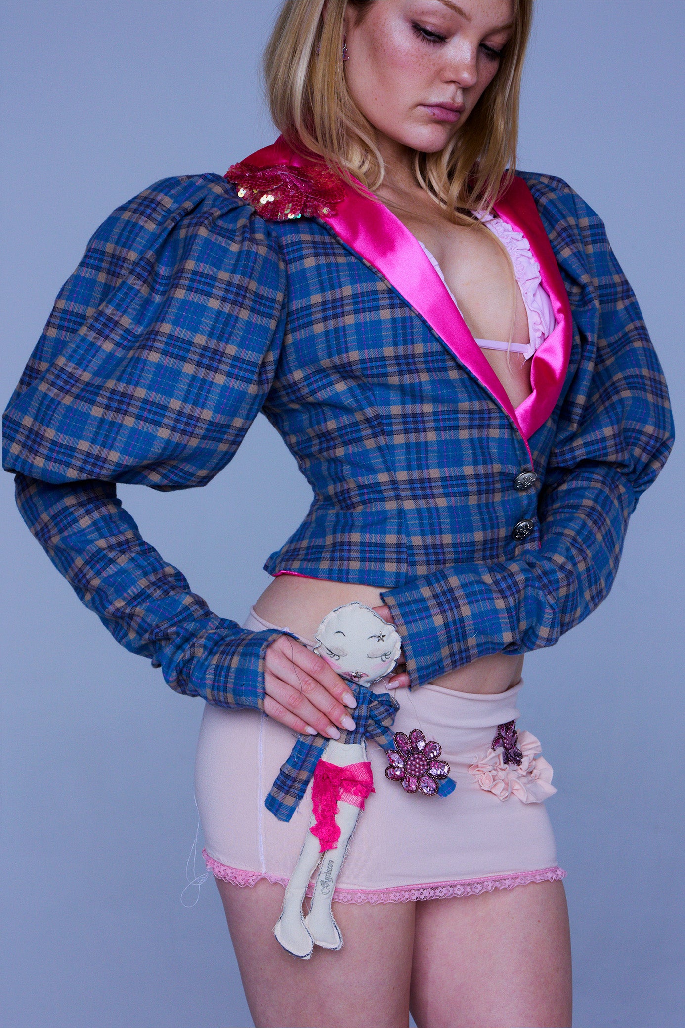 PUFFED DRAMA JACKET